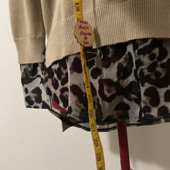 LOVE TOKEN XS fringe long sleeves Sweater animal print on collar, cuff & hemline - Picture 5 of 16